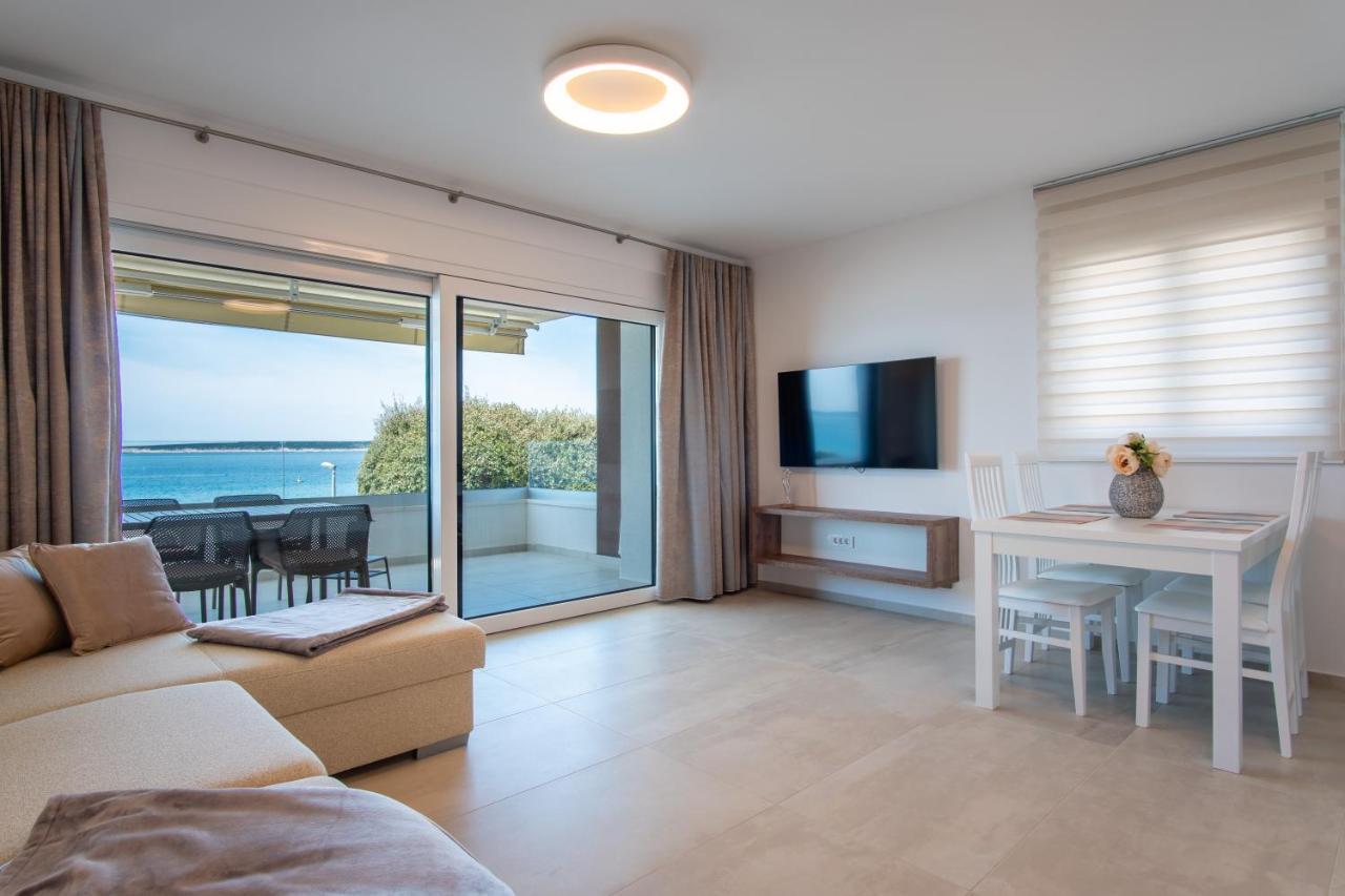 Apartments Mandre I Екстер'єр фото