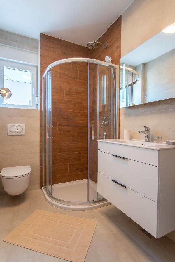 Apartments Mandre I Екстер'єр фото